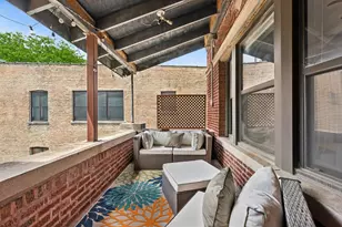 2712 W Leland Ave, Chicago, IL 60625 - Photo 12