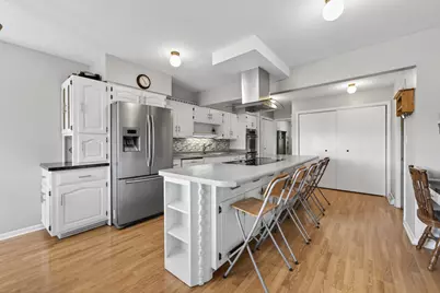 53 W Leslie Lane, Villa Park, IL 60181 - Photo 10