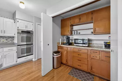 53 W Leslie Lane, Villa Park, IL 60181 - Photo 12