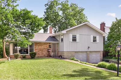 53 W Leslie Lane, Villa Park, IL 60181 - Photo 2