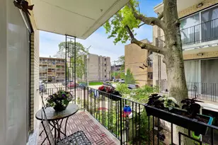 1125 W Lunt Ave, Chicago, IL 60626 - Photo 14