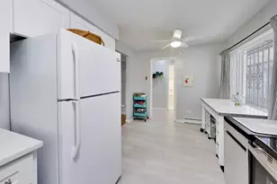 1125 W Lunt Ave, Chicago, IL 60626 - Photo 8