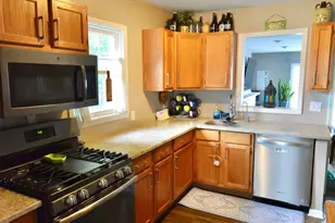 1028 West Dr, South Elgin, IL 60177 - Photo 14
