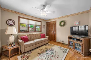 353 S Princeton Ave, Itasca, IL 60143 - Photo 8