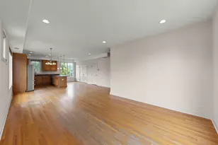 9521 Shields Ave, Brookfield, IL 60513 - Photo 8