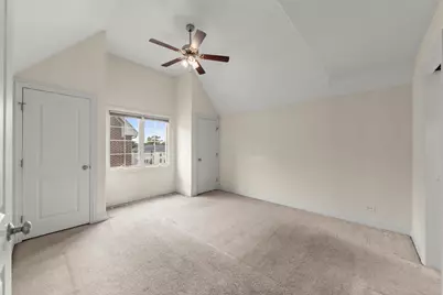 9521 Shields Avenue #9521, Brookfield, IL 60513 - Photo 12