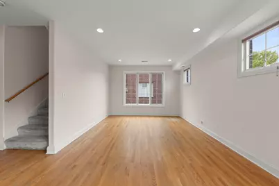 9521 Shields Avenue #9521, Brookfield, IL 60513 - Photo 10