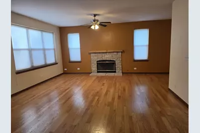 2350 Fishhook Way, Wauconda, IL 60084 - Photo 4