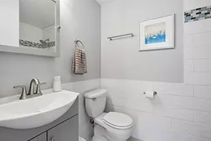 1370 Northmoor Ct, Northbrook, IL 60062 - Photo 12
