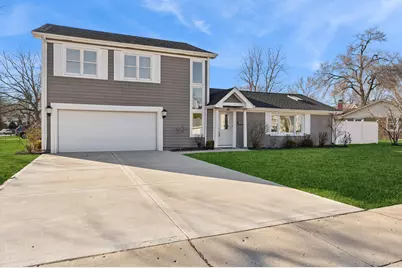 1370 Northmoor Court, Northbrook, IL 60062 - Photo 1