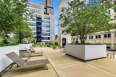130 S Canal Street #316, Chicago, IL 60606 - Photo 20