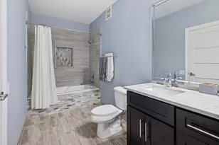 130 S Canal St, Chicago, IL 60606 - Photo 14