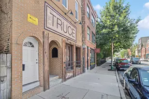 1935 N Damen Ave, Chicago, IL 60647 - Photo 2
