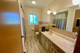 2271 Fitchome St, Aurora, IL 60506 - Photo 12