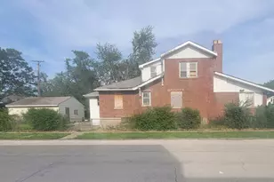 12 Webb St, Calumet City, IL 60409 - Photo 2