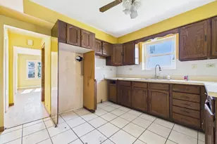 2716 N 75th Ct, Elmwood Park, IL 60707 - Photo 10