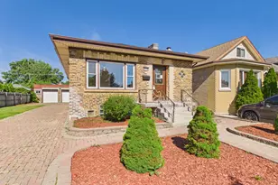 2716 N 75th Ct, Elmwood Park, IL 60707 - Photo 2