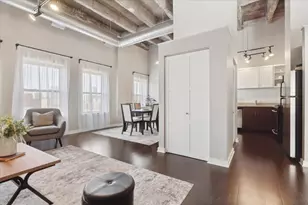 3150 N Sheffield Ave, Chicago, IL 60657 - Photo 6