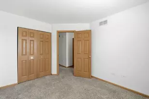 1357 W Alder Creek Dr, Romeoville, IL 60446 - Photo 20