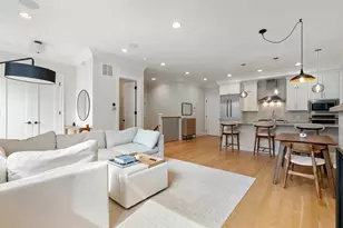 2738 N Racine Ave, Chicago, IL 60614 - Photo 2