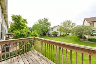 386 Gladstone Ln, Elgin, IL 60120 - Photo 24