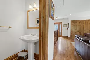 708 S Vine Ave, Park Ridge, IL 60068 - Photo 16