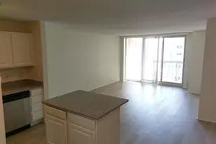 545 N Dearborn St, Chicago, IL 60654 - Photo 2
