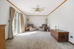 3413 Harbor Ridge Dr, Zion, IL 60099 - Photo 10
