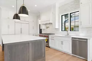 1404 S Ashland Ave, Park Ridge, IL 60068 - Photo 10