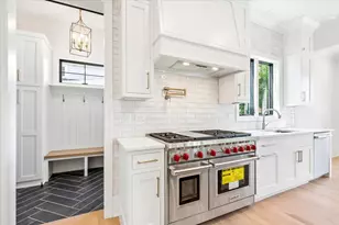 1404 S Ashland Ave, Park Ridge, IL 60068 - Photo 12