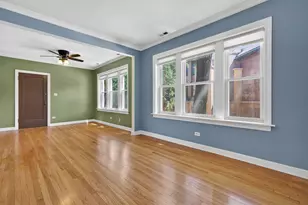 4308 W Waveland Ave, Chicago, IL 60641 - Photo 10