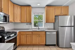 4308 W Waveland Ave, Chicago, IL 60641 - Photo 12
