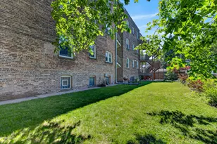 4308 W Waveland Ave, Chicago, IL 60641 - Photo 28