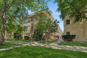 5332 W Windsor Ave, Chicago, IL 60630 - Photo 1