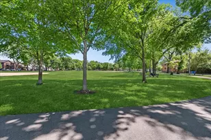 5332 W Windsor Ave, Chicago, IL 60630 - Photo 16
