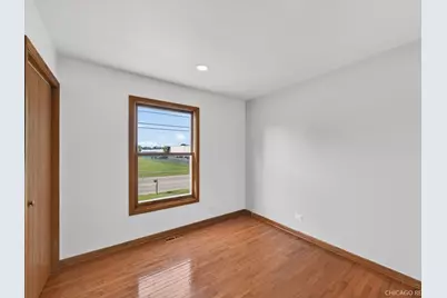 909 Northfield Avenue, Harvard, IL 60033 - Photo 14