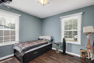 7665 Sprucewood Ave, Woodridge, IL 60517 - Photo 16