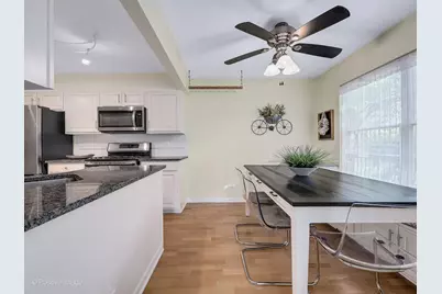 30W032 Laurel Court, Warrenville, IL 60555 - Photo 16