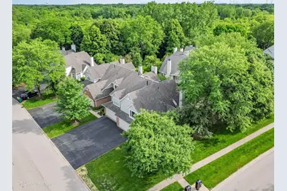 30W032 Laurel Court, Warrenville, IL 60555 - Photo 4