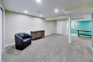 599 St Andrews Ct, Crystal Lake, IL 60014 - Photo 32