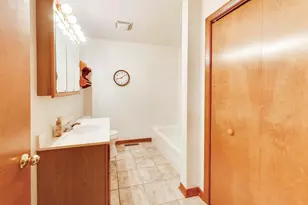 3002 Miller Dr, McHenry, IL 60050 - Photo 14