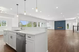 6739 Lakeridge Dr, Long Grove, IL 60047 - Photo 10