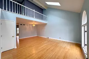 7S362 Marion Way, Naperville, IL 60540 - Photo 2
