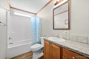 173 Northshore Rd, Elgin, IL 60123 - Photo 18
