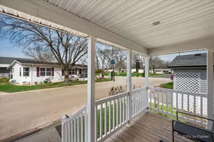173 Northshore Rd, Elgin, IL 60123 - Photo 18