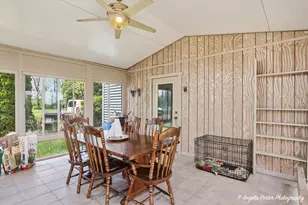 9602 Wright Rd, Harvard, IL 60033 - Photo 14