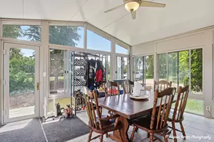 9602 Wright Rd, Harvard, IL 60033 - Photo 12