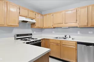 1440 Foxcroft Dr, Aurora, IL 60506 - Photo 8
