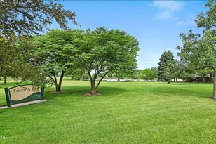 1440 Foxcroft Dr, Aurora, IL 60506 - Photo 18