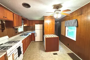 4248 Church Rd, Salem, IL 62881 - Photo 4